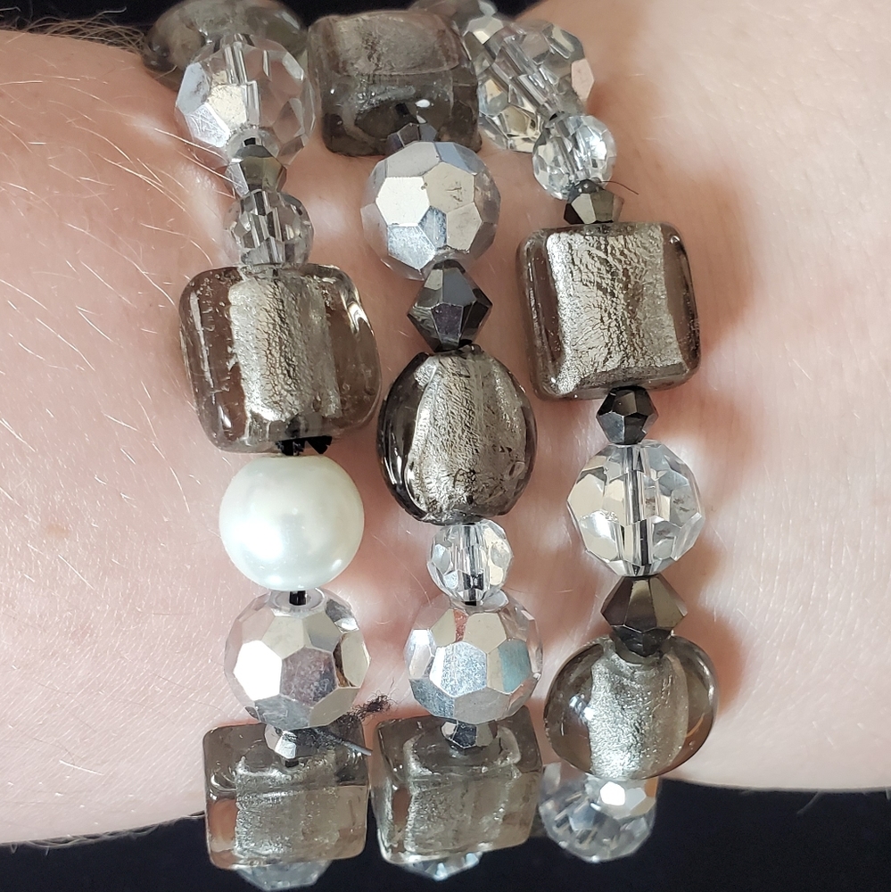 WHBM Necklace & Bracelet Set